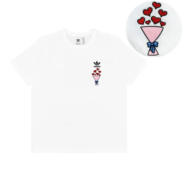 adidas originals Extraordinary T