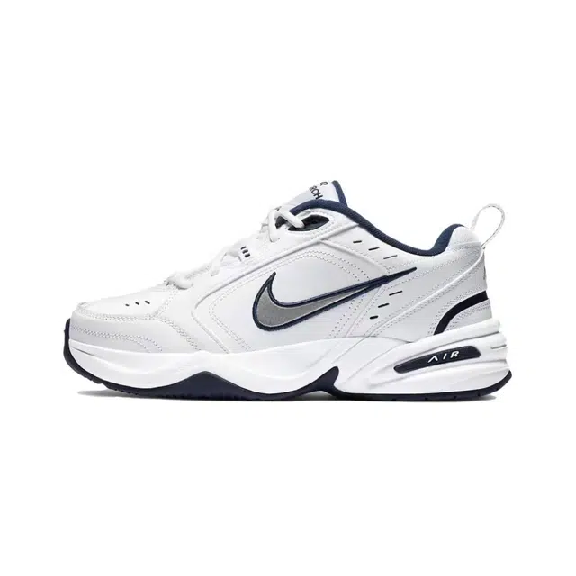 Nike Air Monarch 4