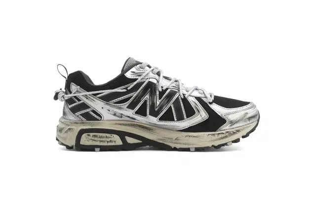 New Balance 410 V5 Silver