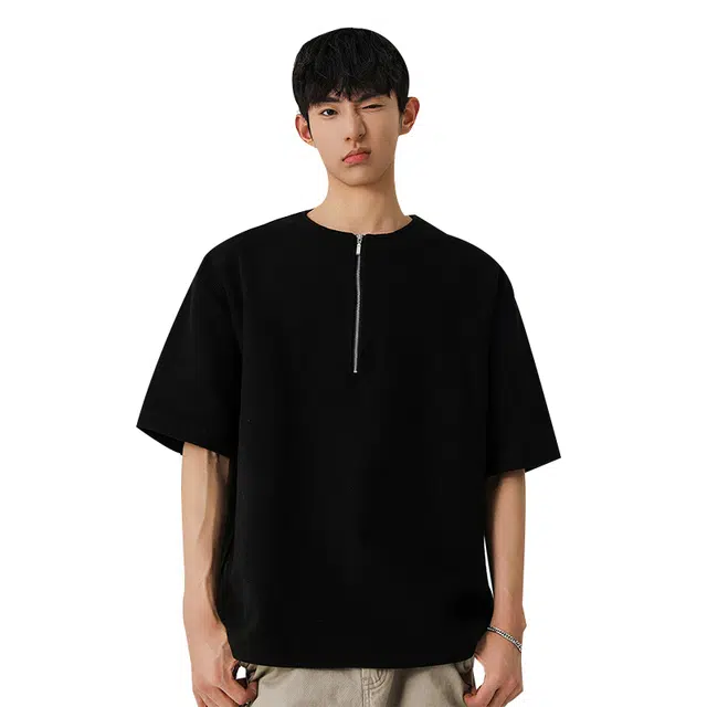QOTRIOCK T
