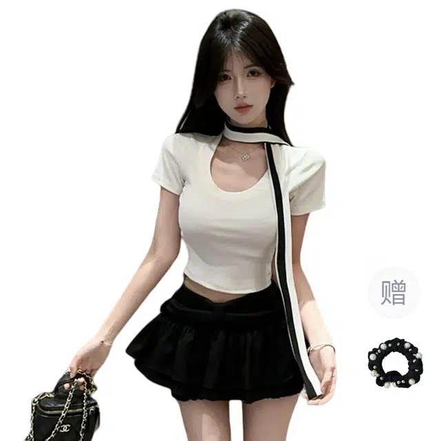 雾闪闪 百搭休闲短袖上衣气质舒适短裙裙装套装 女款