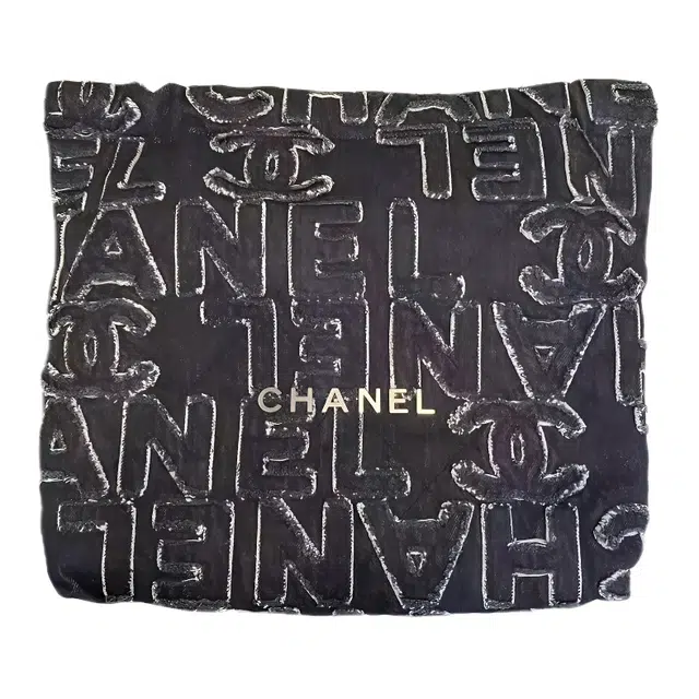CHANEL 22