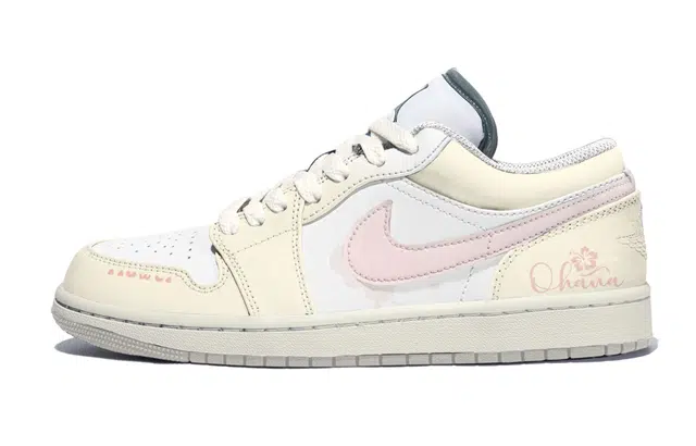 Jordan Air Jordan 1 Low