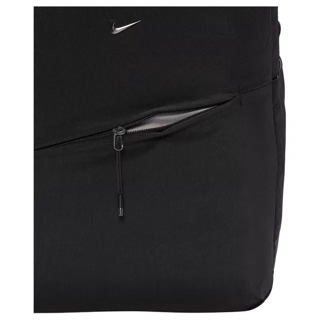 Nike Aura 24L
