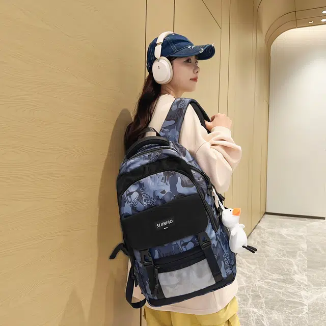 尊梵 功能电脑背包 大容量电脑多口袋双肩包 尼龙 女款 多色