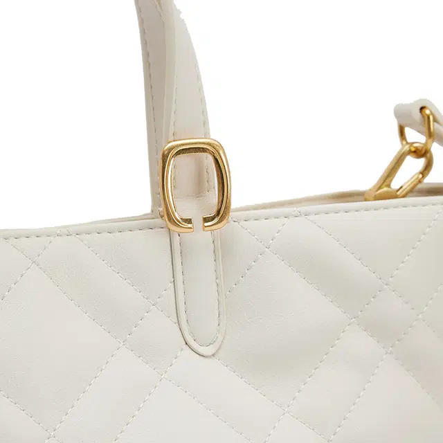 URBAN REVIVO Tote