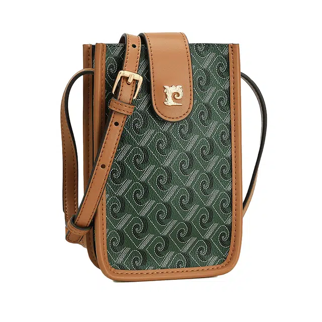 PIERRE CARDIN PVC