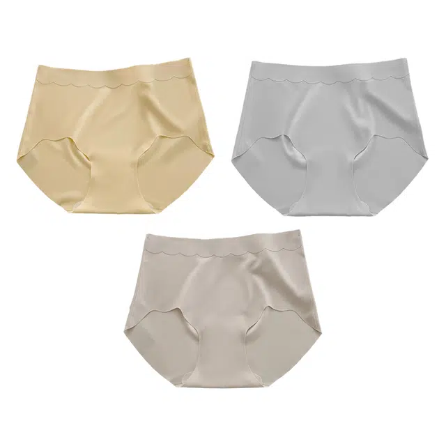 二三二三 透气冰凉吸汗防夹臀不卡档无痕亲肤柔软抑菌舒适中腰高弹短裤无痕凉感时尚百搭运动内裤 女款