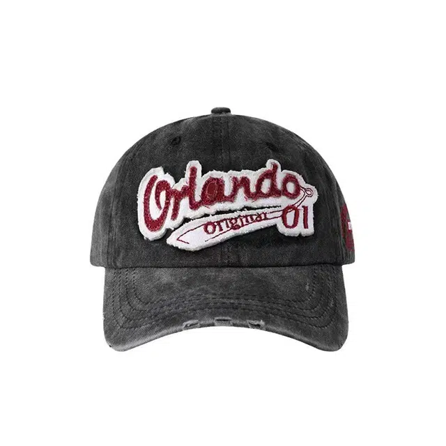 艾佳微 嘻哈街头美式复古做旧时尚刺绣英文破洞显脸小 棉 鸭舌帽 男女同款情侣款