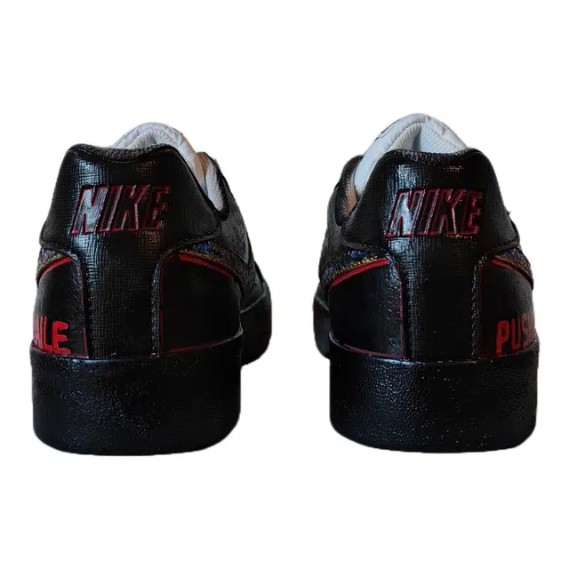 Nike Court Royale 2
