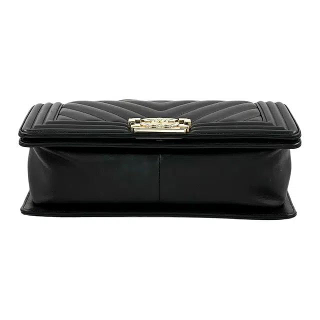CHANEL LEBOY V