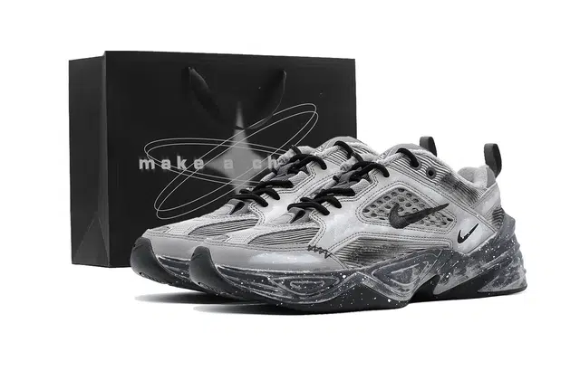 Nike M2K Tekno