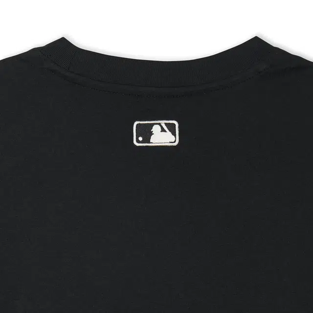 MLB T