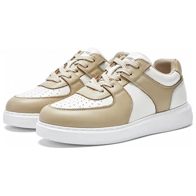 NINE WEST