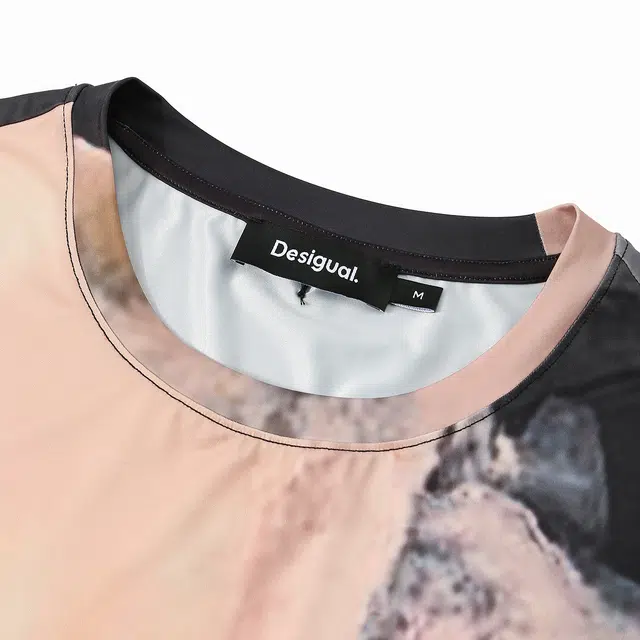 Desigual T