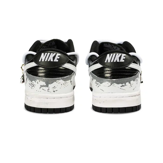 Nike Dunk Retro "Black"