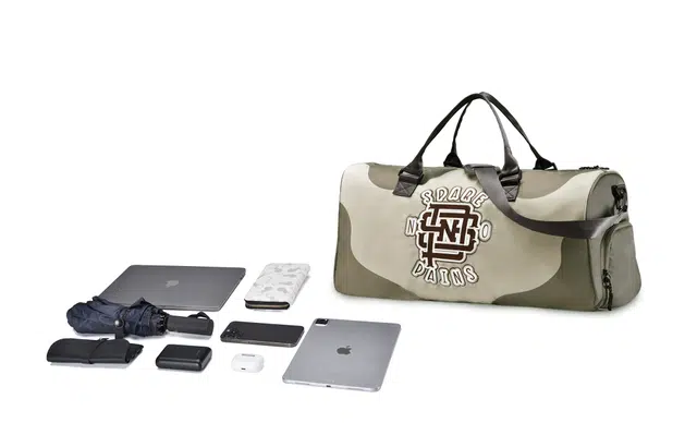 spare no pains Travel Bag