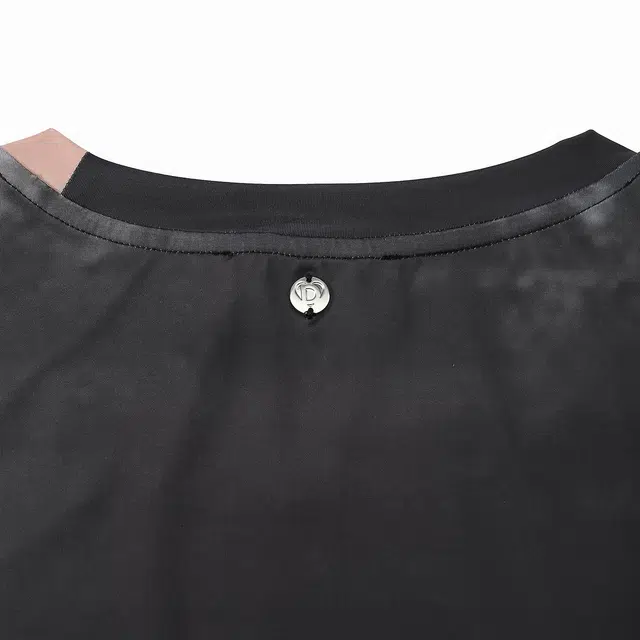 Desigual T