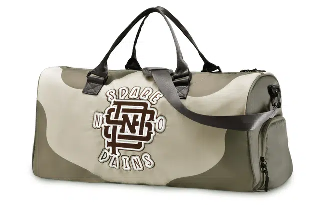 spare no pains Travel Bag