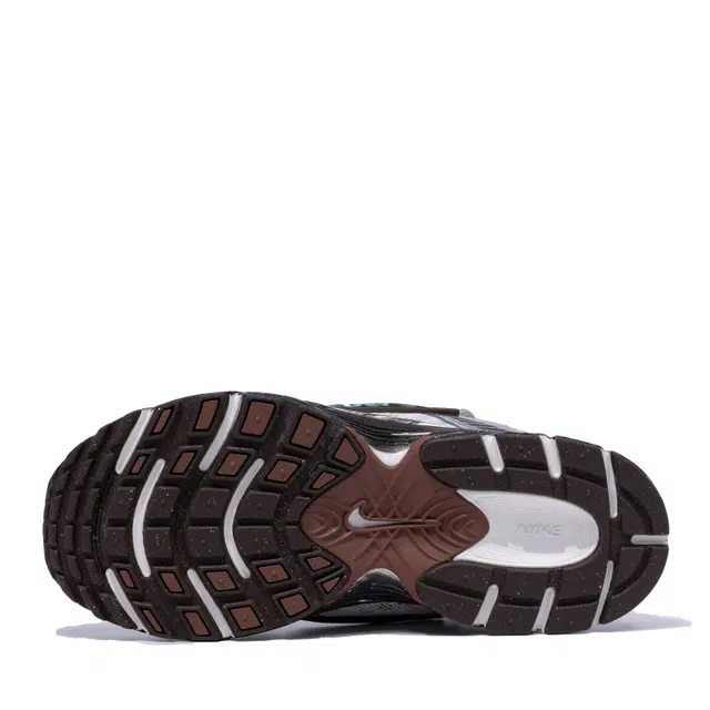 Nike V5 RNR