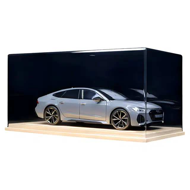 RS7 118