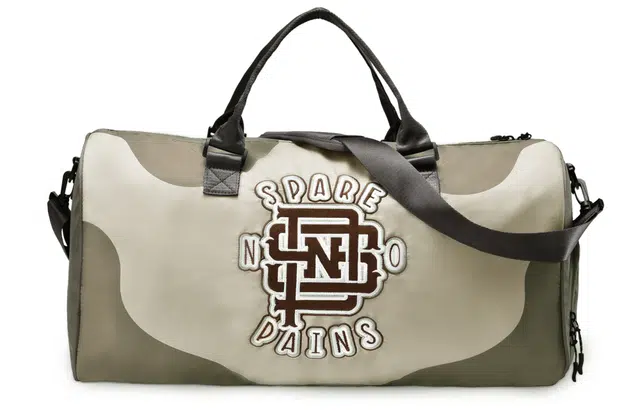 spare no pains Travel Bag