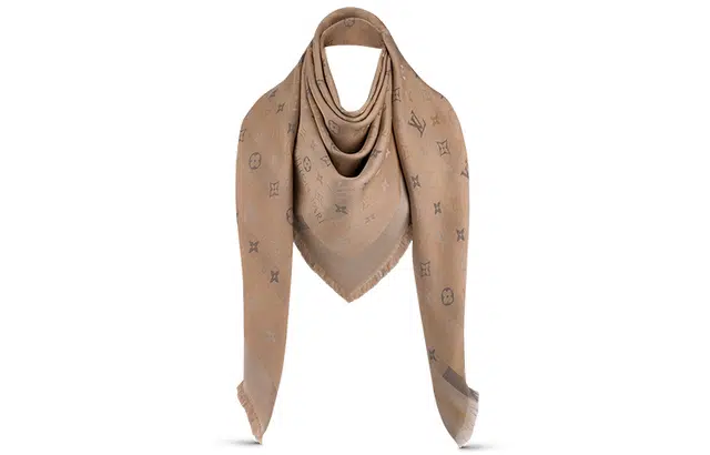 Louis Vuitton Classic Shawl Beige