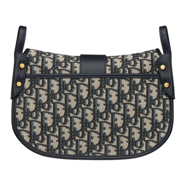 DIOR 30 Montaigne