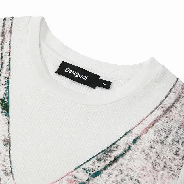 Desigual T