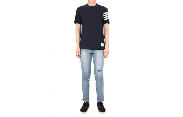 THOM BROWNE SS21 4T