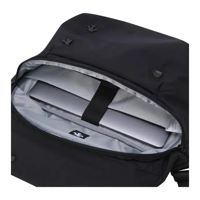 DESCENTE Dualless Dummy Logo