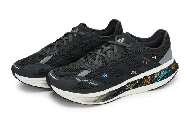 adidas ADISTAR 3
