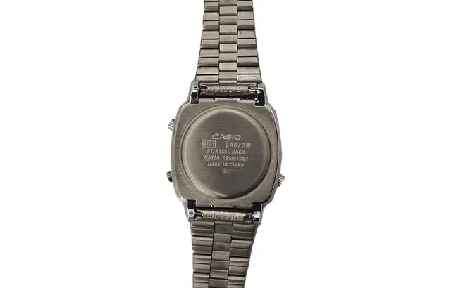 CASIO YOUTH LA670WA-1D