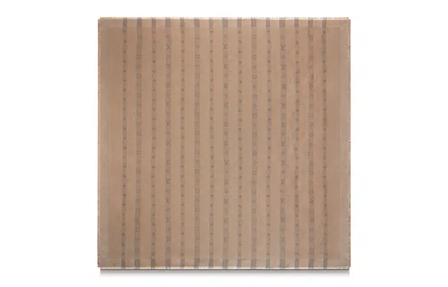 Louis Vuitton Classic Shawl Beige