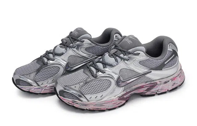Nike V5 RNR 811