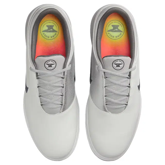 Nike Victory Tour 4