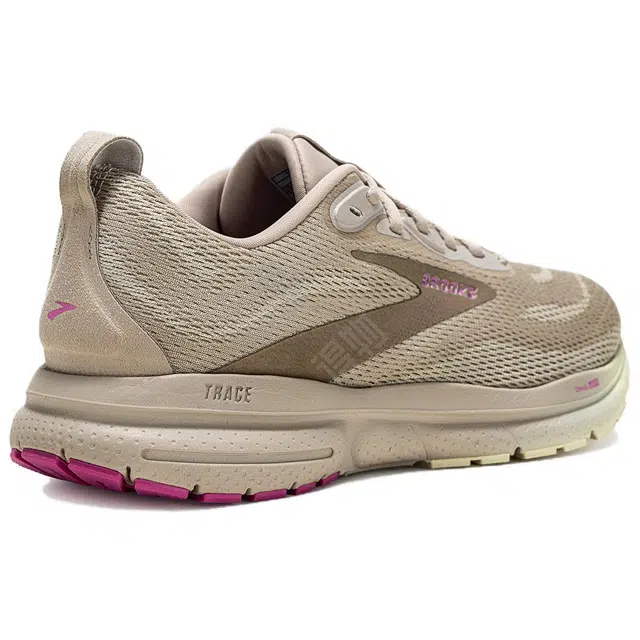 Brooks Trace 4