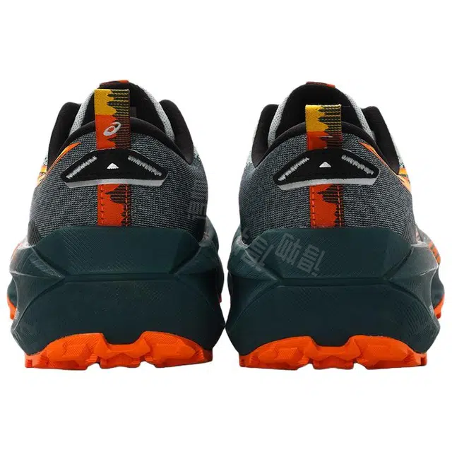 Asics Trabuco Max 4