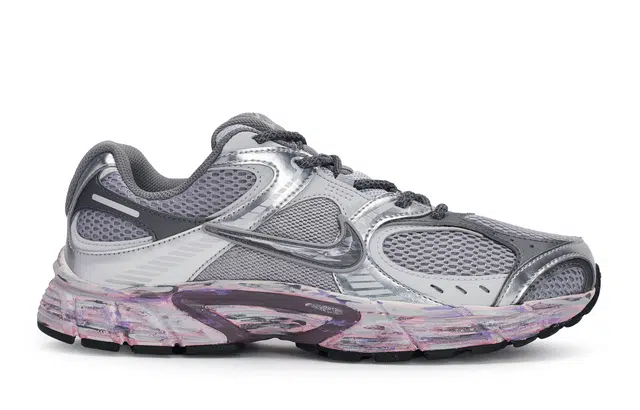 Nike V5 RNR 811