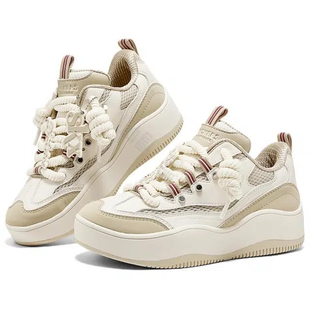 Skechers Street