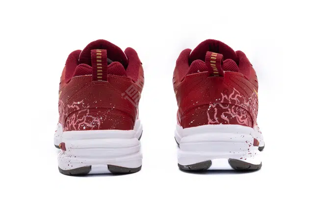 Nike Air Monarch 4