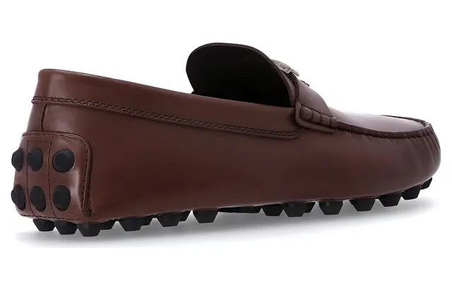 TOD'S T