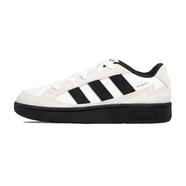 adidas WCARD ADV