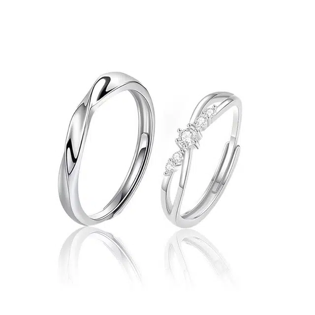 【吸金】 琉堇 钟爱久久莫比乌斯环环相扣甜蜜百搭日常简约开口可调节一对蛇年浪漫告白 合金 戒指 男女同款情侣款