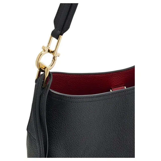FERRAGAMO North South