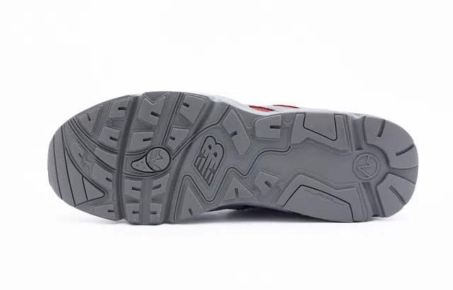 New Balance NB 850