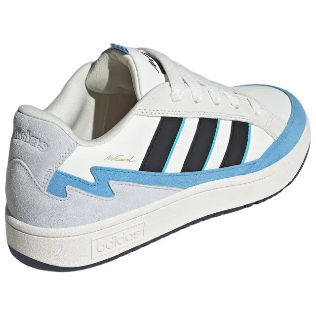 adidas WCARD ADV