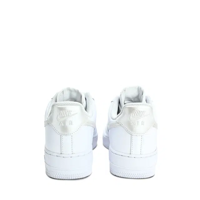 Nike Air Force 1 Triple White