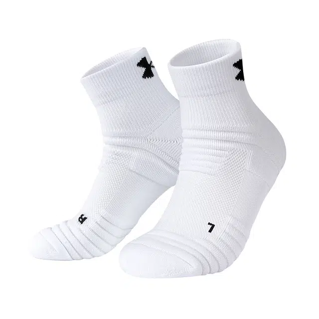 Under Armour 4