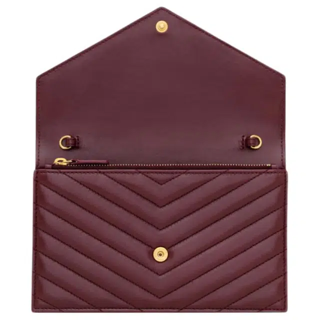 SAINT LAURENT LE CASSANDRE